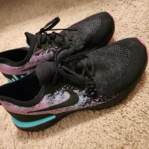 Mens original Nike Epic React Flyknit hyper jade size 9.5 Nike Epic React Flyknit Hyper Jade for Sale | Authenticity  main image 3
